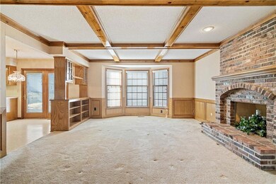 9408 Twilight Ln, Lenexa, KS 66219 - photo 4