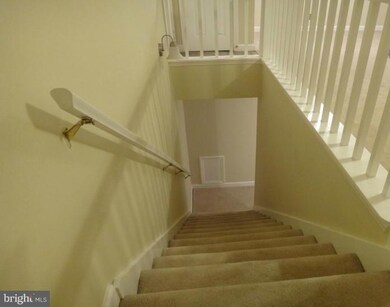 5822 Inman Park Cir unit 100, Rockville, MD 20852 - photo 7