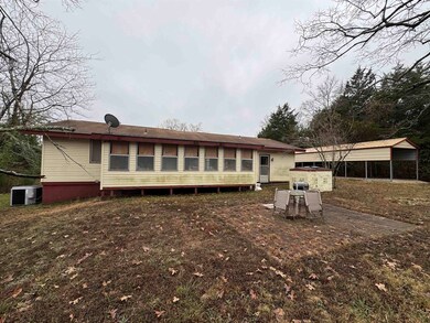 410 Cheyenne Dr, Horseshoe Bend, AR 72512 - photo 3