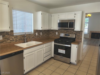 7625 Shore Haven Dr, Las Vegas, NV 89128 - photo 6