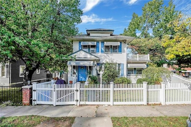 245 Maine Ave, Staten Island, NY 10314 - photo 2