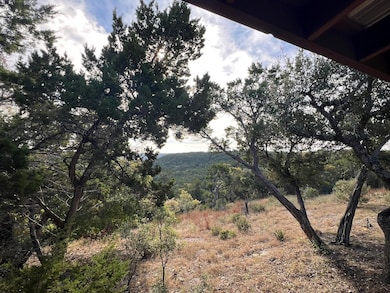 961 Buttercup Ln unit 1, Wimberley, TX 78676 - photo 2