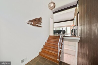 11005 Picasso Ln, Potomac, MD 20854 - photo 6