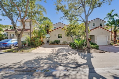 1241 Weeping Willow Way, Hollywood, FL 33019 - photo 7