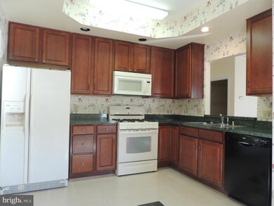 7116 Destiny Ln, Fredericksburg, VA 22407 - photo 4