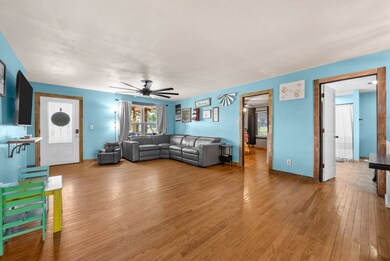 324 Laster Holman Rd, Decherd, TN 37324 - photo 7