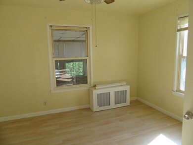50 Balis St unit 52, Springfield, MA 01109 - photo 3