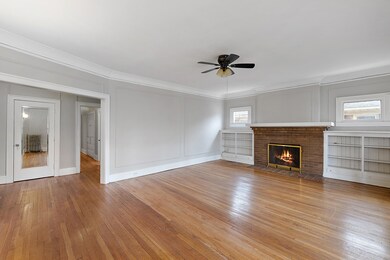 1651 Atkinson 2nd Floor-4