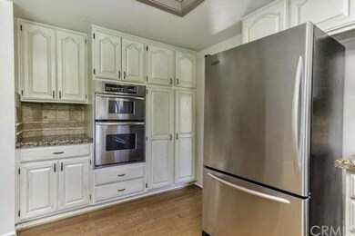 Beautiful stainless appliances finish the details
