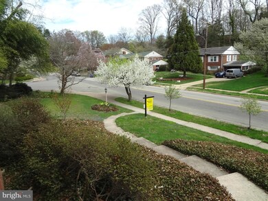 3300 Patrick Henry Dr, Falls Church, VA 22044 - photo 4