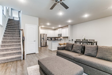 1264 Jones Trail, Lewisville, TX 75077 - photo 3