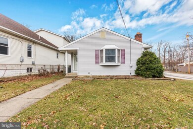 110 E Crestwood Ave, Somerdale, NJ 08083 - photo 3