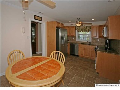 22 Arden Rd, Old Bridge, NJ 08857 - photo 2