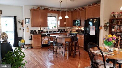 2004 Arey Ln unit 44, Whitehall, PA 18052 - photo 5