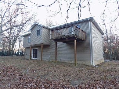 2242 Cramer Rd, Bushkill, PA 18324 - photo 3