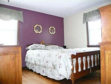 87 Acrebrook Dr, Chicopee, MA 01020 - photo 5