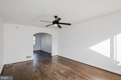 742 Aldworth Rd, Dundalk, MD 21222 - photo 3