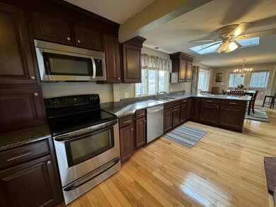 22 Sweeney Rd, Keene, NH 03431 - photo 5