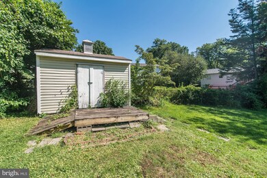 5016 King Richard Dr, Annandale, VA 22003 - photo 2