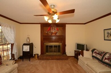 300 University Dr, Jacksonville, NC 28546 - photo 6