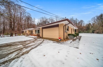 3832 Lake Rd, Conneaut, OH 44030 - photo 4