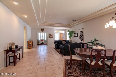 dining/living to entry/den