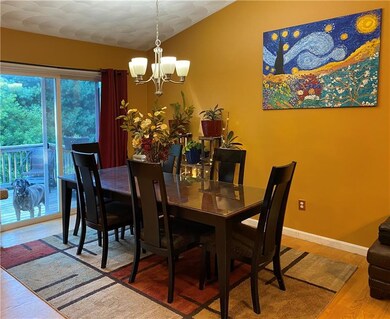 4 Teddy Ct, West Warwick, RI 02893 - photo 5