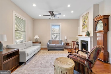 1092 Oak St SW, Atlanta, GA 30310 - photo 6