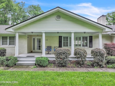 6-web-or-mls-615 Charles Seivers Blvd.-1