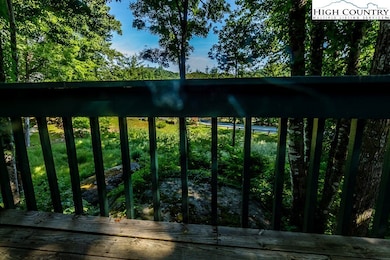 120 S Slope Loop unit 3, Banner Elk, NC 28604 - photo 6