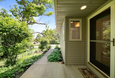 500 Edwards Blvd Unit 1 - New-1