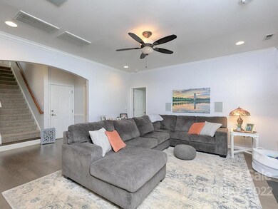 Spacious living room