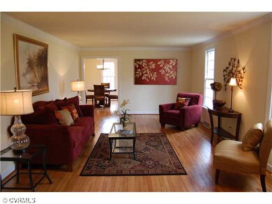 Living Room - Beautiful, fresh living room with re