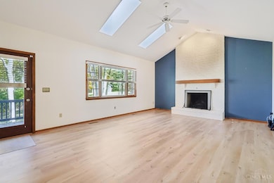 6684 Powner Farm Dr, Cincinnati, OH 45248 - photo 4