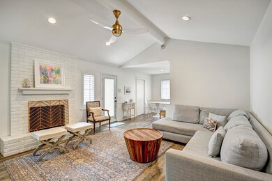 14127 Myrtlea Dr, Houston, TX 77079 - photo 5