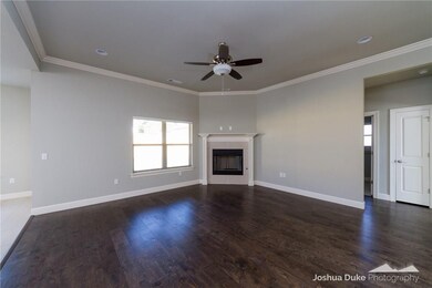 703 E Thornstone Ave, West Fork, AR 72774 - photo 4