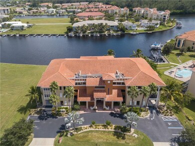 3308 Purple Martin Dr unit 122, Punta Gorda, FL 33950 - photo 2