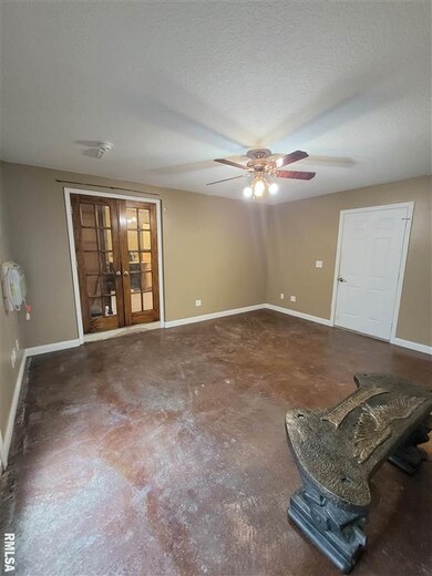 1518 Spring St, Davenport, IA 52803 - photo 7