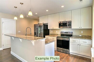 19 Zanes Cove Rd, Asheville, NC 28803 - photo 6