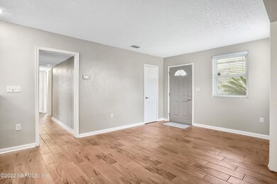 183 Spring Forest Ave, Jacksonville, FL 32216 - photo 7