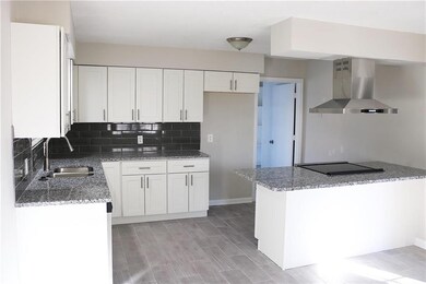 713 NW 11th St, Blue Springs, MO 64015 - photo 4