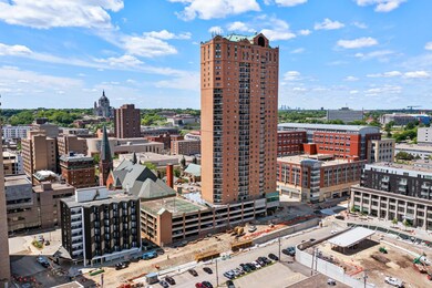 The Pointe unit R1410, Saint Paul, MN 55101 - photo 5