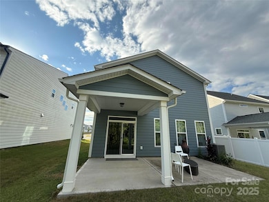 3869 Center Place Dr, Harrisburg, NC 28075 - photo 5