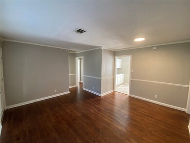 6402 Sherwood Dr, Houston, TX 77021 - photo 3