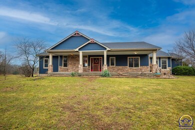 1805 SE 85th St, Wakarusa, KS 66546 - photo 3