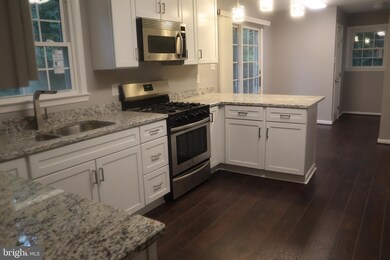 1504 Red Oak Dr, Silver Spring, MD 20910 - photo 6