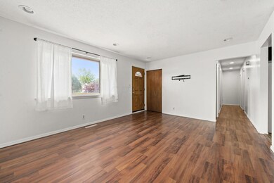 5012 Labelle Dr, Columbus, OH 43232 - photo 4