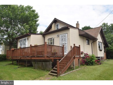 1217 Spruce Ave, Wilmington, DE 19805 - photo 2