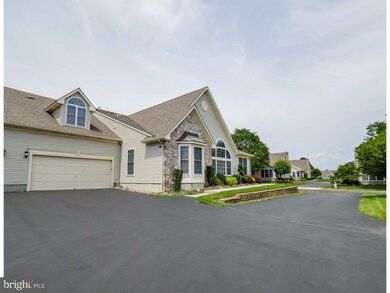 501 Poppy Ct unit V206, Langhorne, PA 19047 - photo 3