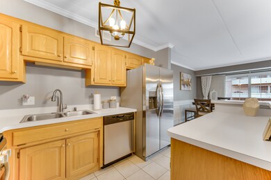 10832 S 76th Ave unit 2T, Worth, IL 60482 - photo 6